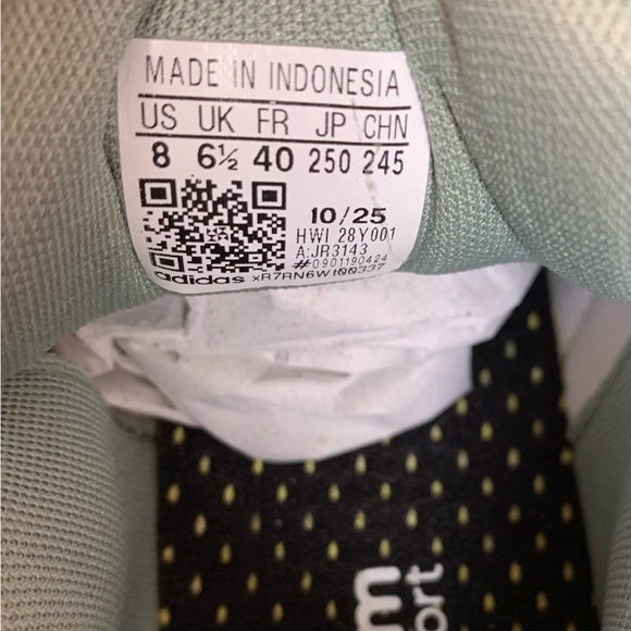 Adidas Pastel Green Court Sneakers - Picture 4 of 6